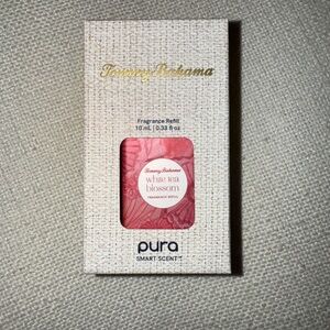 Pura Scents refill “white tea blossom” by Tommy Bahama